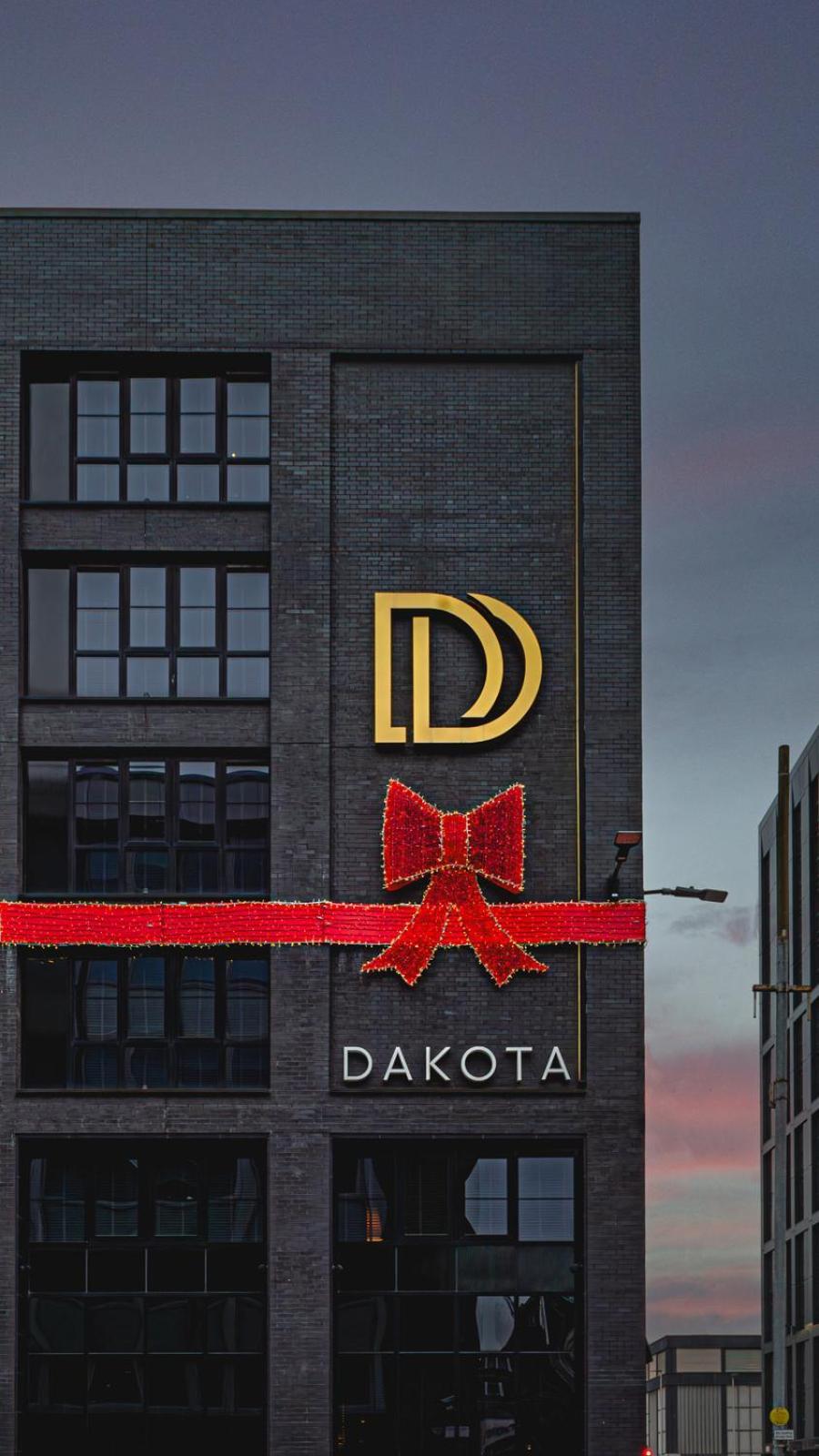 Dakota Glasgow Luaran gambar